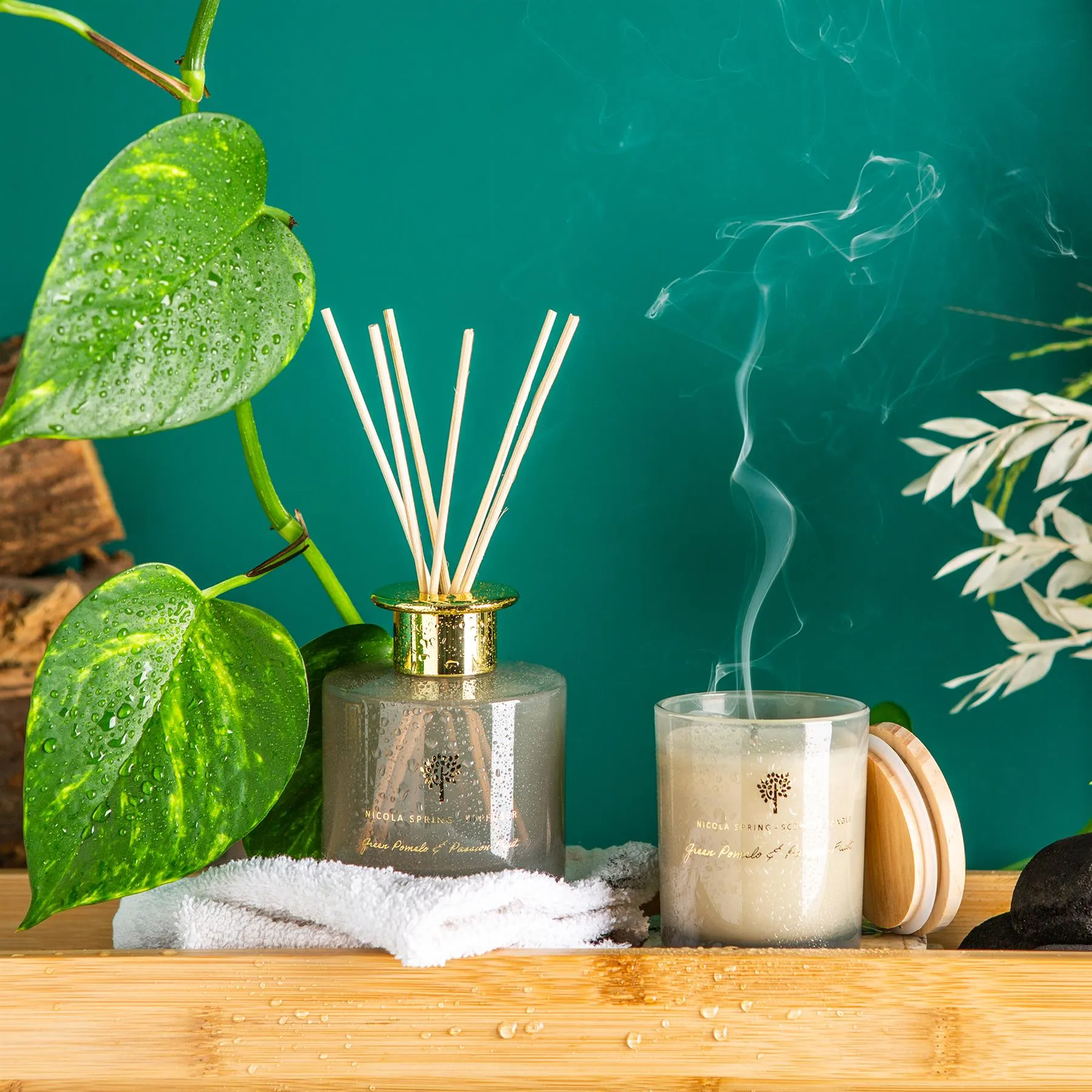 130g Green Pomelo & Passion Fruit Scented Soy Wax Candle - By Nicola Spring