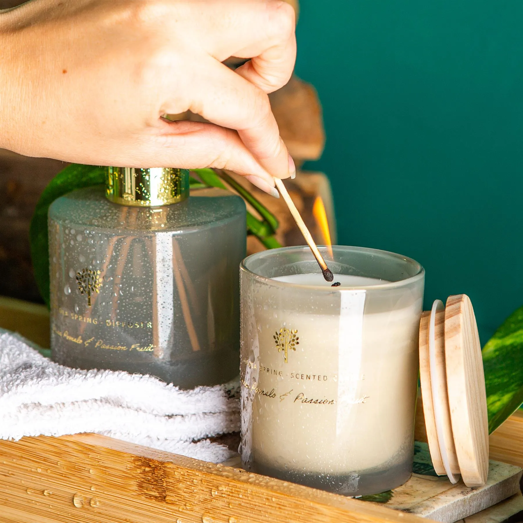 130g Green Pomelo & Passion Fruit Scented Soy Wax Candle - By Nicola Spring