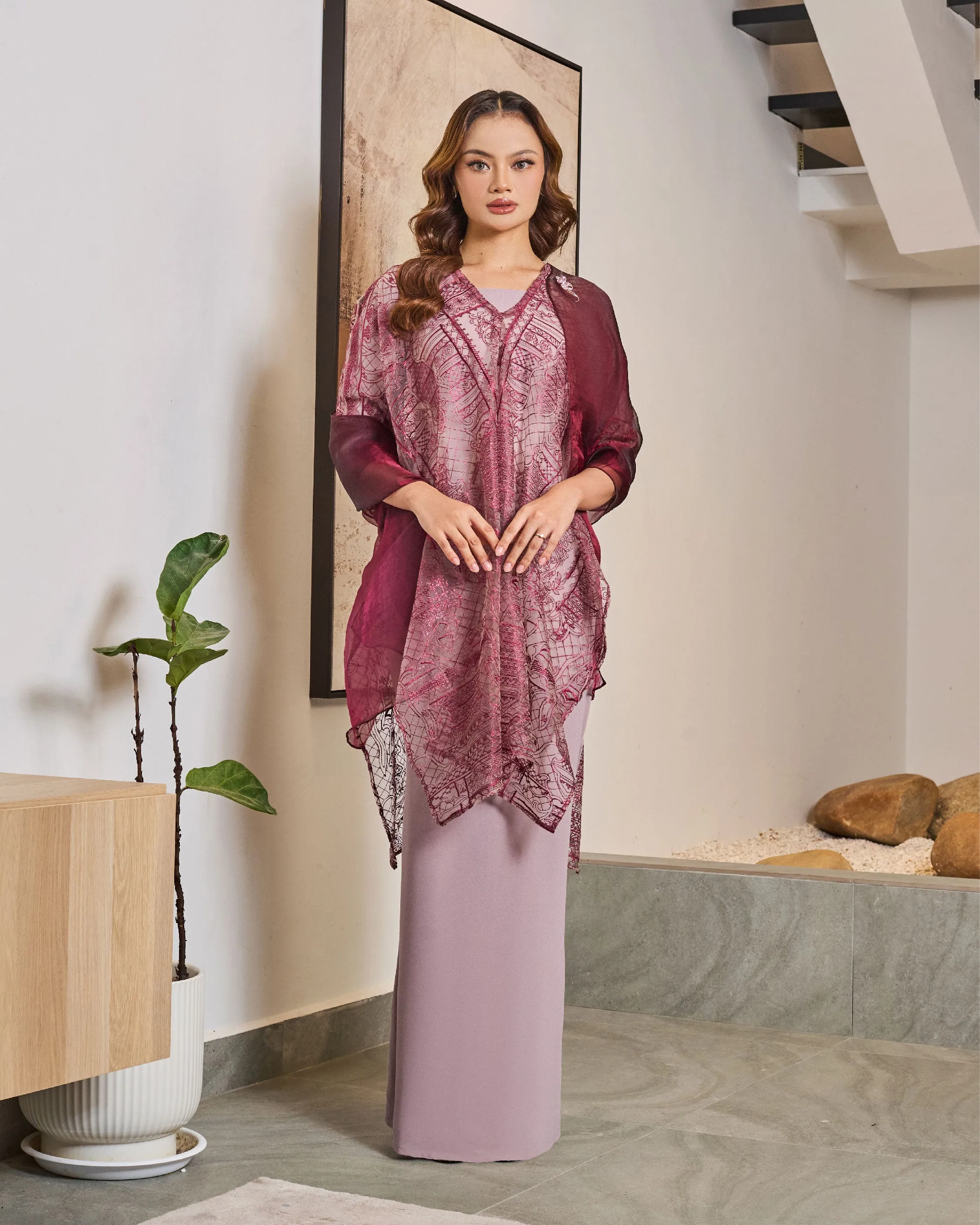 LOUISE LUXE - WINE